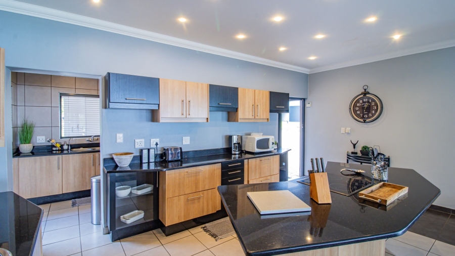 3 Bedroom Property for Sale in Oranjeville Free State